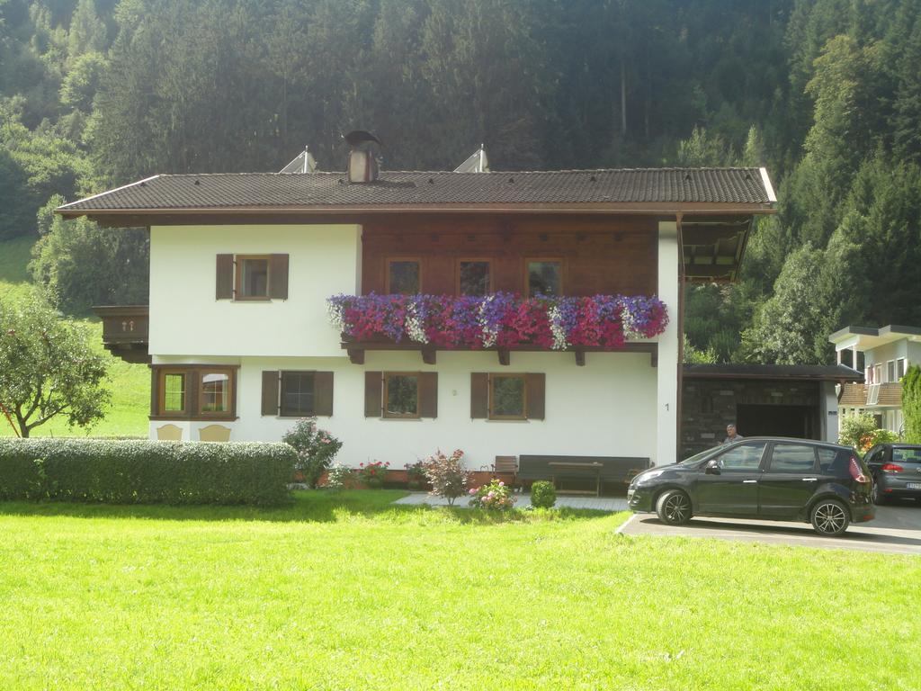 Landhaus Theresia Apartment Fuegen Luaran gambar