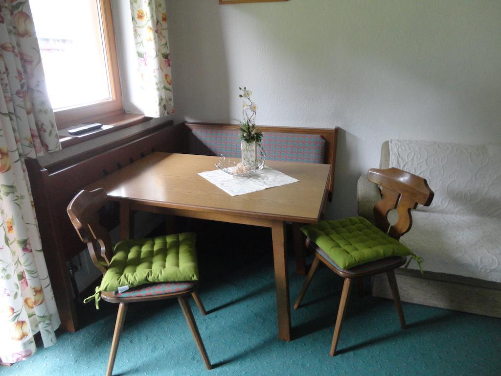 Landhaus Theresia Apartment Fuegen Bilik gambar